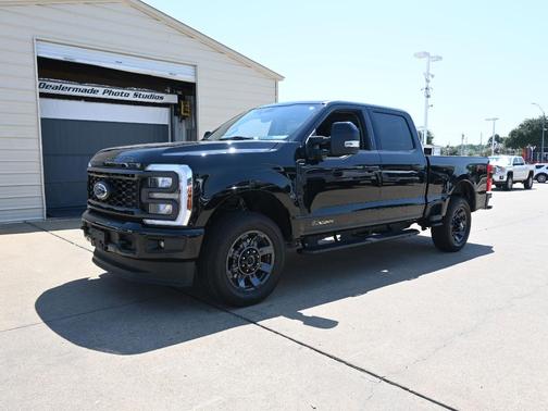 2024 Ford F-350 Lariat Super Duty