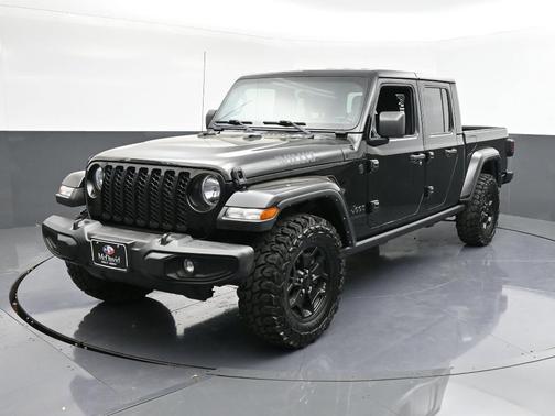 2021 Jeep Gladiator Sport