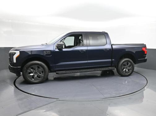 2023 Ford F-150 Lightning XLT