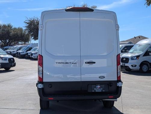 2026 Ford Transit-250 148 WB Medium Roof Cargo