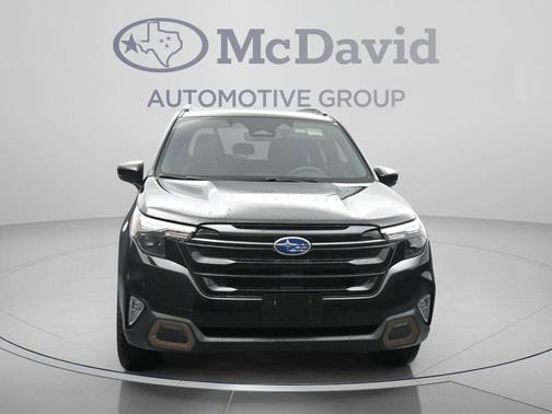Crystal Black Silica 2025 Subaru Forester Sport