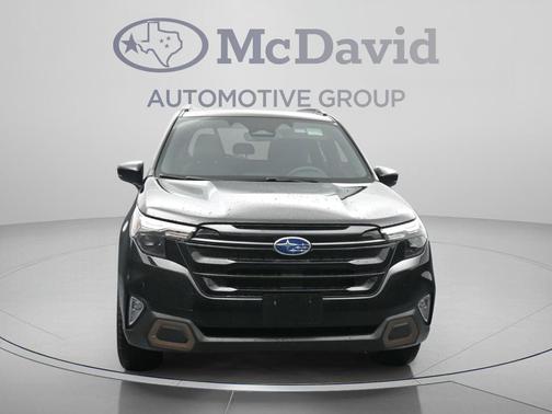 Crystal Black Silica 2025 Subaru Forester Sport