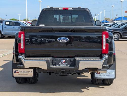 2025 Ford F-350 Lariat Super Duty