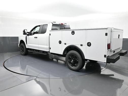 2025 Ford F-250 XL