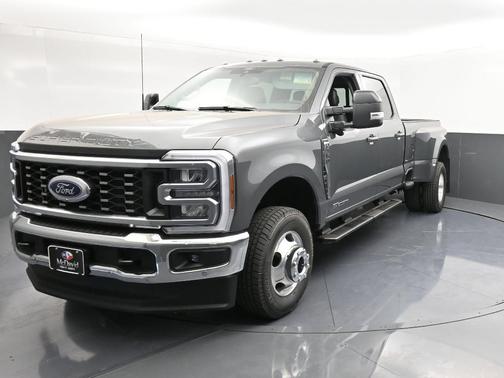 2026 Ford F-350 Lariat Super Duty