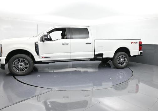2025 Ford F-350 Platinum