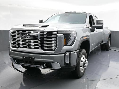 2025 GMC Sierra 3500 Denali