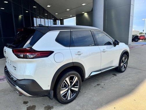 2021 Nissan Rogue Platinum