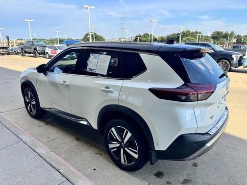 2021 Nissan Rogue Platinum
