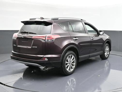 2018 Toyota RAV4 Limited