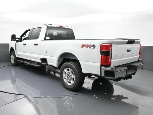 2025 Ford F-250 XLT