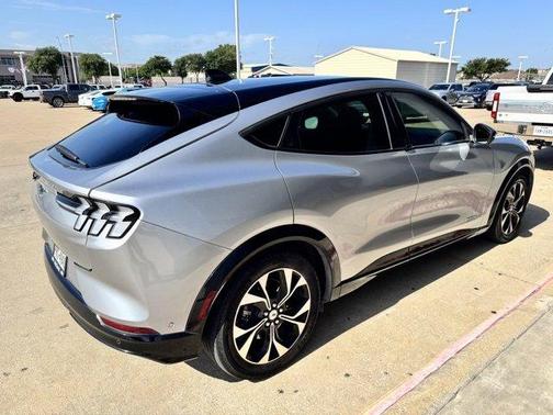 2021 Ford Mustang Mach-E Premium