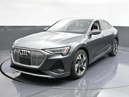 2021 Audi e-tron Premium