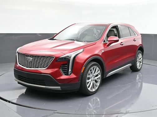 2021 Cadillac XT4 Premium Luxury