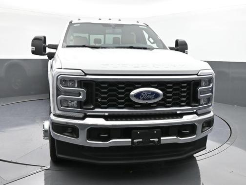 2025 Ford F-350 Lariat Super Duty