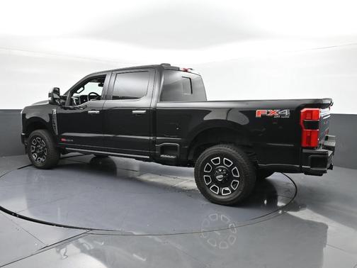 Black Metallic 2024 Ford F-250 Platinum