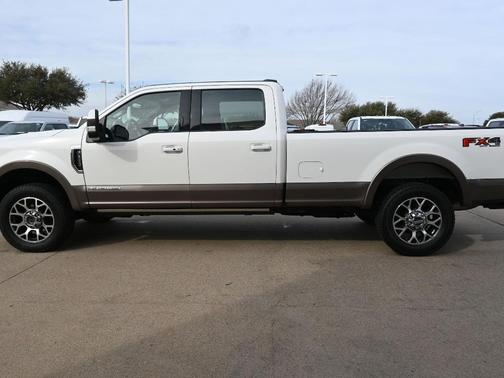 2022 Ford F-350 Lariat Super Duty