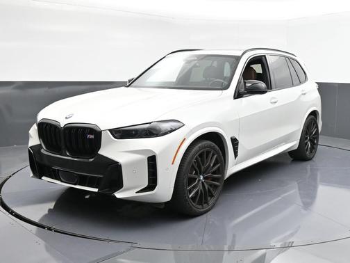 2024 BMW X5 M60i