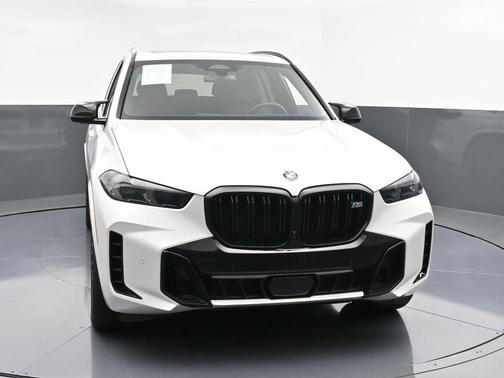 2024 BMW X5 M60i