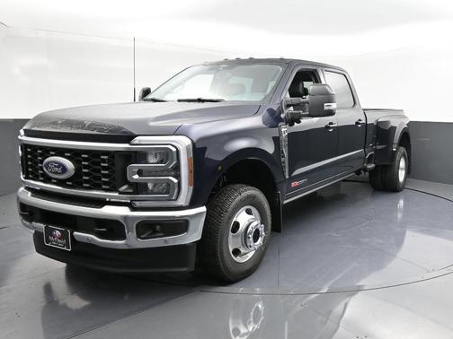 2025 Ford F-350 Lariat Super Duty