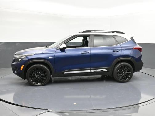 2022 Kia Seltos Nightfall