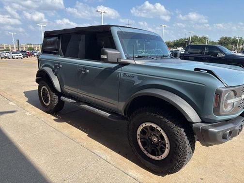 2022 Ford Bronco Badlands