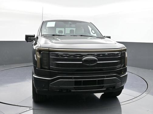 2023 Ford F-150 Lightning Platinum