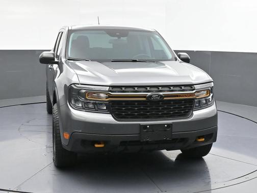 Carbonized Gray Metallic 2024 Ford Maverick XLT
