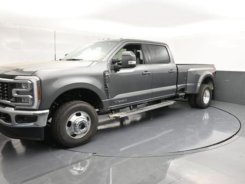 2026 Ford F-350 Lariat Super Duty