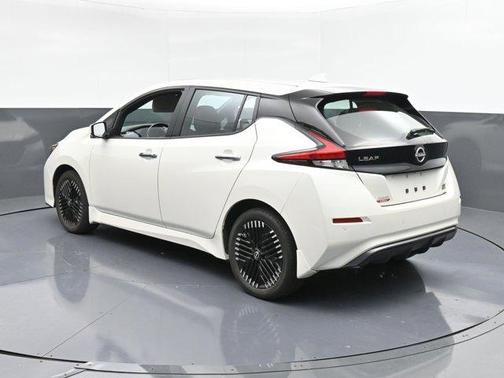 2024 Nissan Leaf SV PLUS