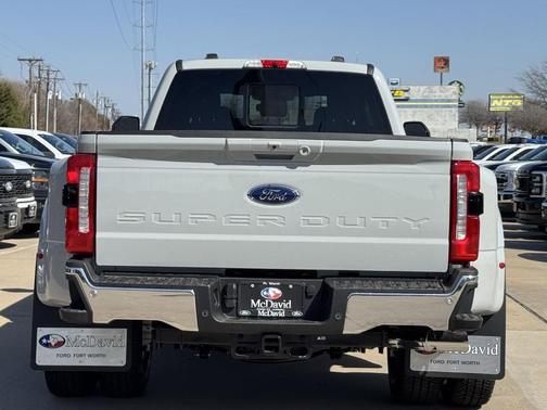 2025 Ford F-350 Lariat Super Duty