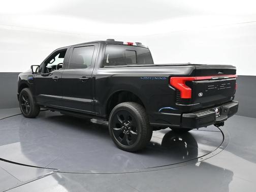 2024 Ford F-150 Lightning Platinum