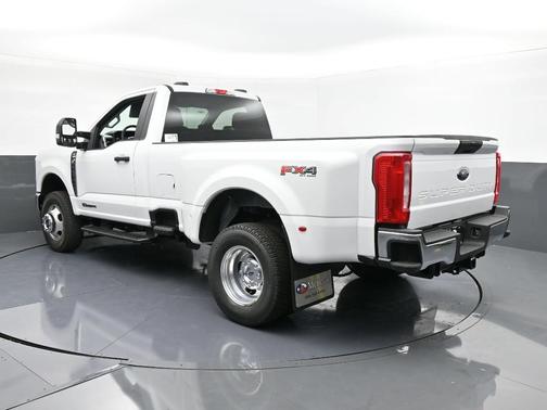 2025 Ford F-350 XLT