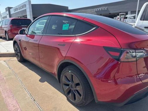 2025 Tesla Model Y Long Range
