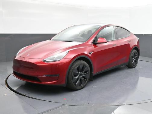2025 Tesla Model Y Long Range