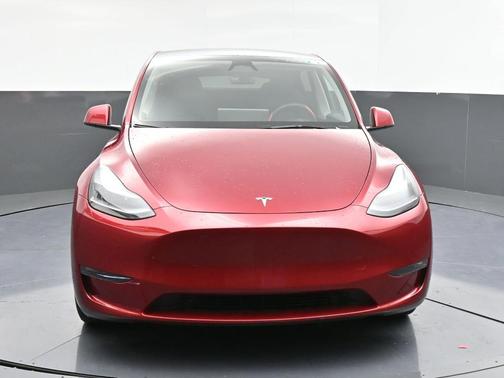 2025 Tesla Model Y Long Range