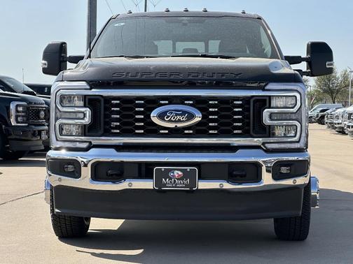2025 Ford F-350 Lariat Super Duty