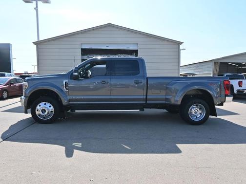 2022 Ford F-450 Lariat