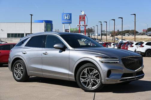 Savile Silver 2022 Genesis GV70 2.5T