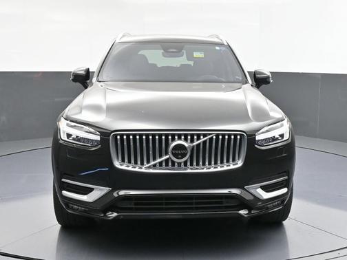 2023 Volvo XC90 B6 Ultimate 7-Seater