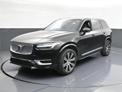 2023 Volvo XC90 B6 Ultimate 7-Seater