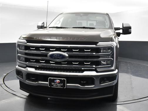 2025 Ford F-350 Lariat Super Duty