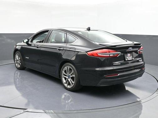 2019 Ford Fusion Hybrid Titanium