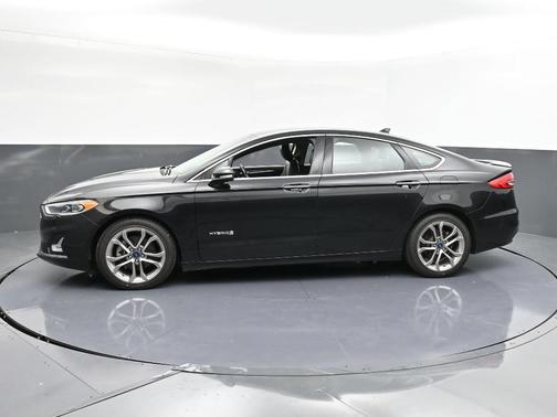 2019 Ford Fusion Hybrid Titanium