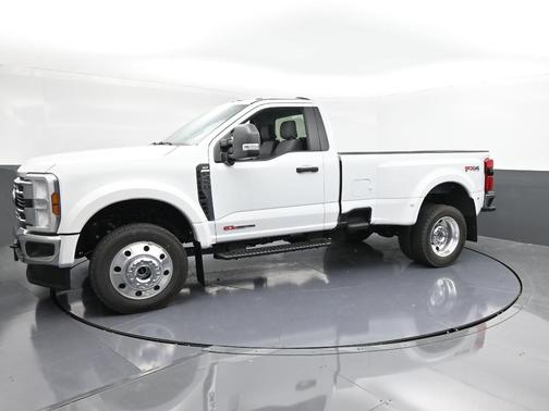 2025 Ford F-450 XLT