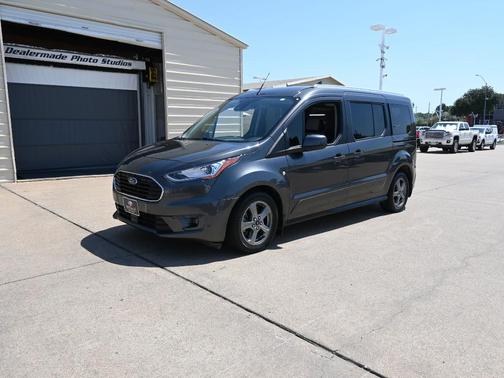 2021 Ford Transit Connect Titanium