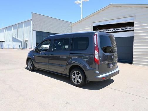 2021 Ford Transit Connect Titanium