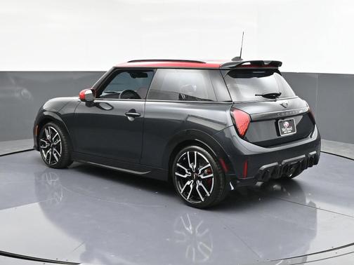 2025 MINI Hardtop WORKS