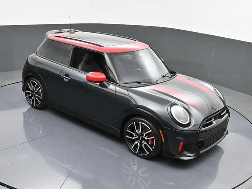 2025 MINI Hardtop WORKS