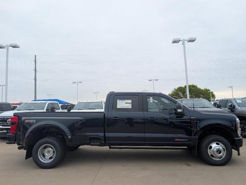 2025 Ford F-350 Platinum